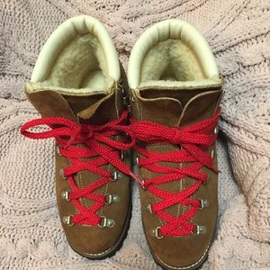 *EXCELLENT* USA UNION MADE GALLENKAMP HIKING BOOTS